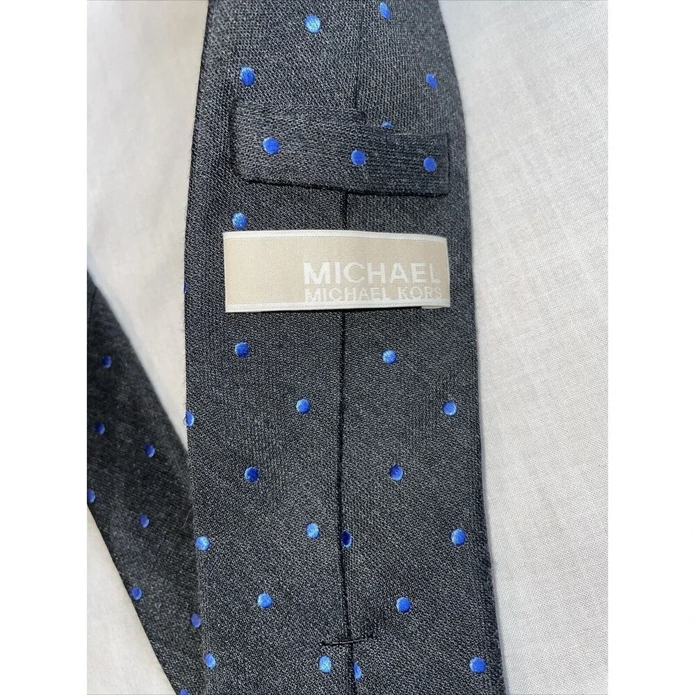 Michael Kors Dress Tie Men’s Size 58” Gray Dotted Silk Blend Designer